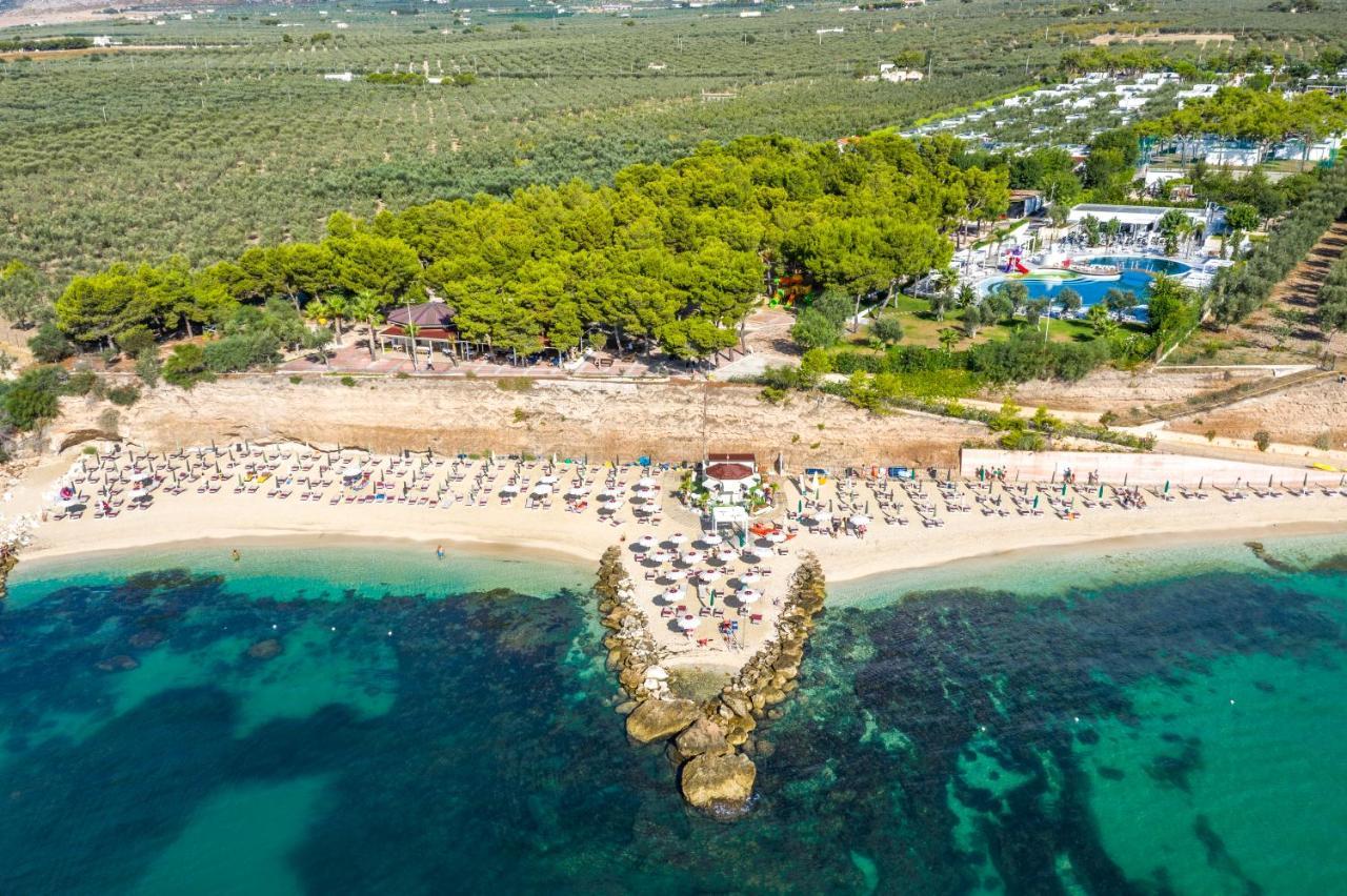 Villaggio Baia Del Monaco Manfredonia Ngoại thất bức ảnh
