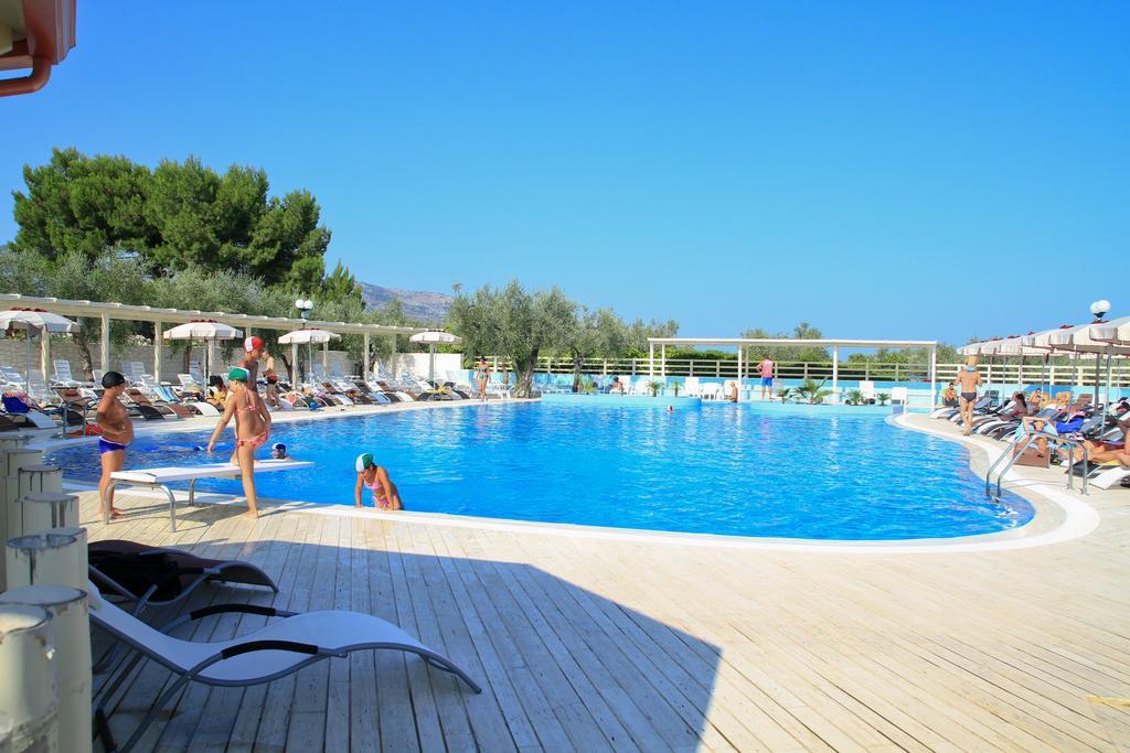 Villaggio Baia Del Monaco Manfredonia Ngoại thất bức ảnh