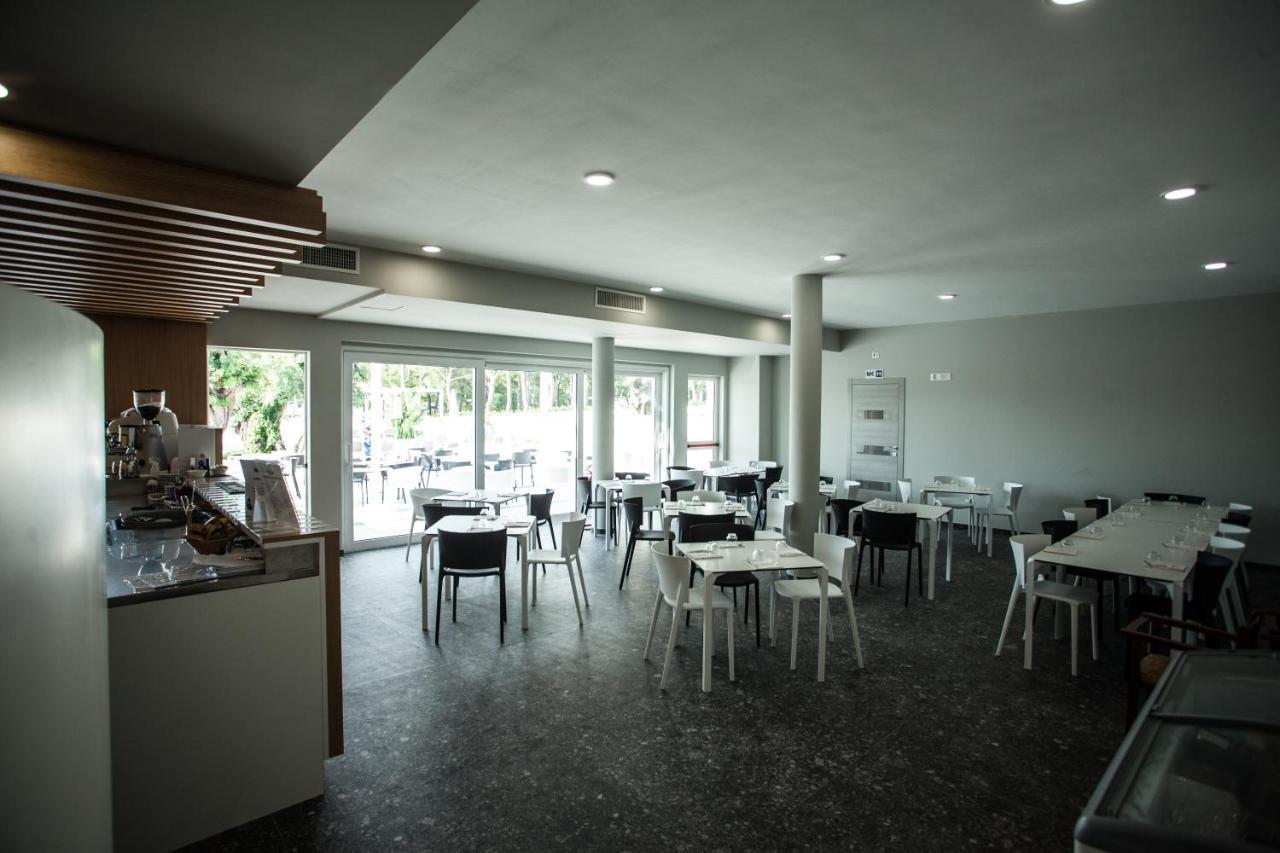 Villaggio Baia Del Monaco Manfredonia Ngoại thất bức ảnh