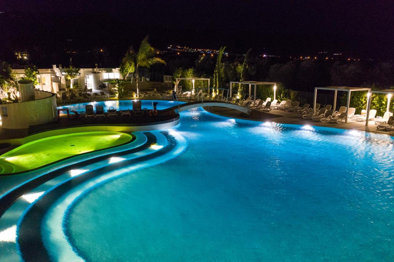 Villaggio Baia Del Monaco Manfredonia Ngoại thất bức ảnh